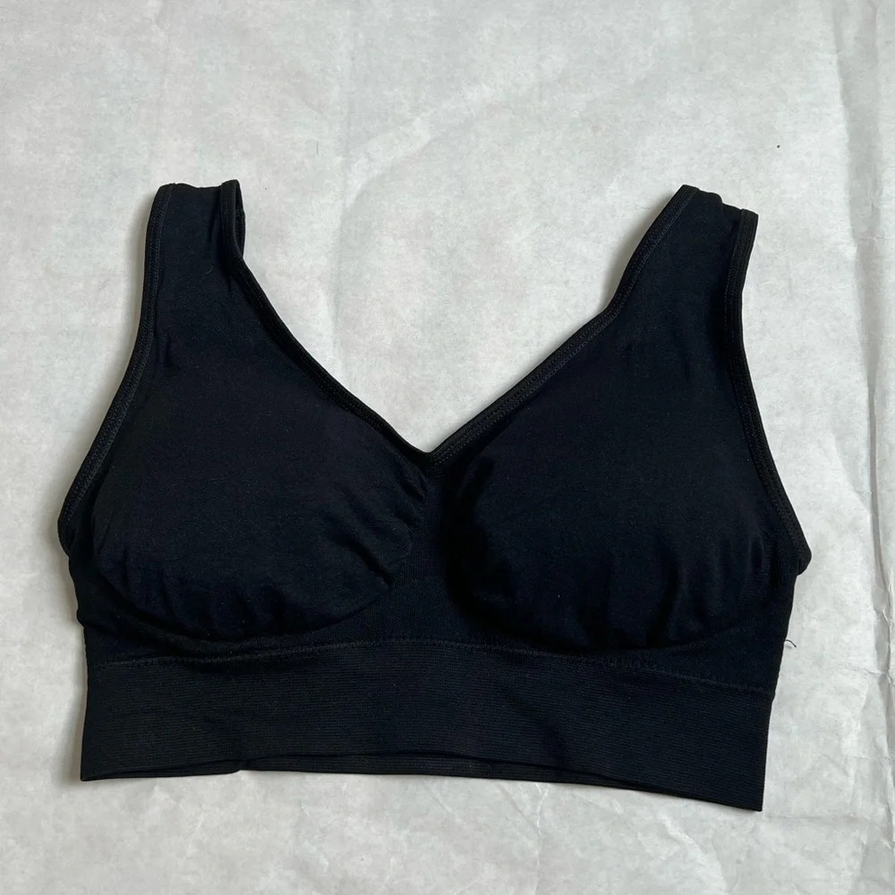 3-Pack Seamless Sports Bra Wirefree Yoga Bra with Removable Pads Medium NWT - Picture 4 of 9